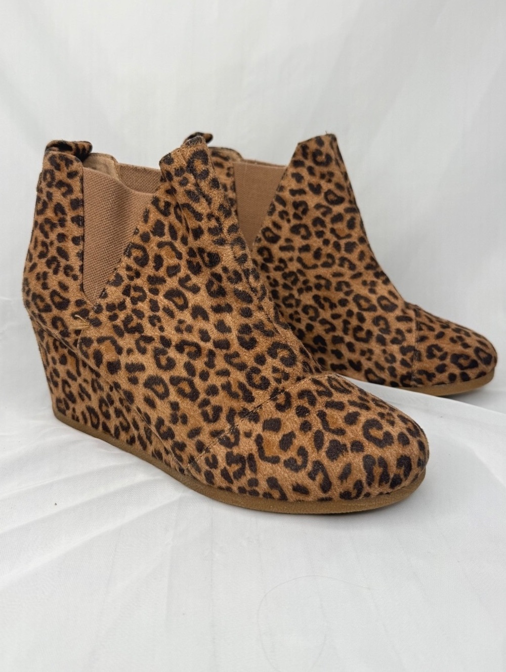 DUNES Zoey Leopard Faux Suede Wedge Ankle Boots 10W